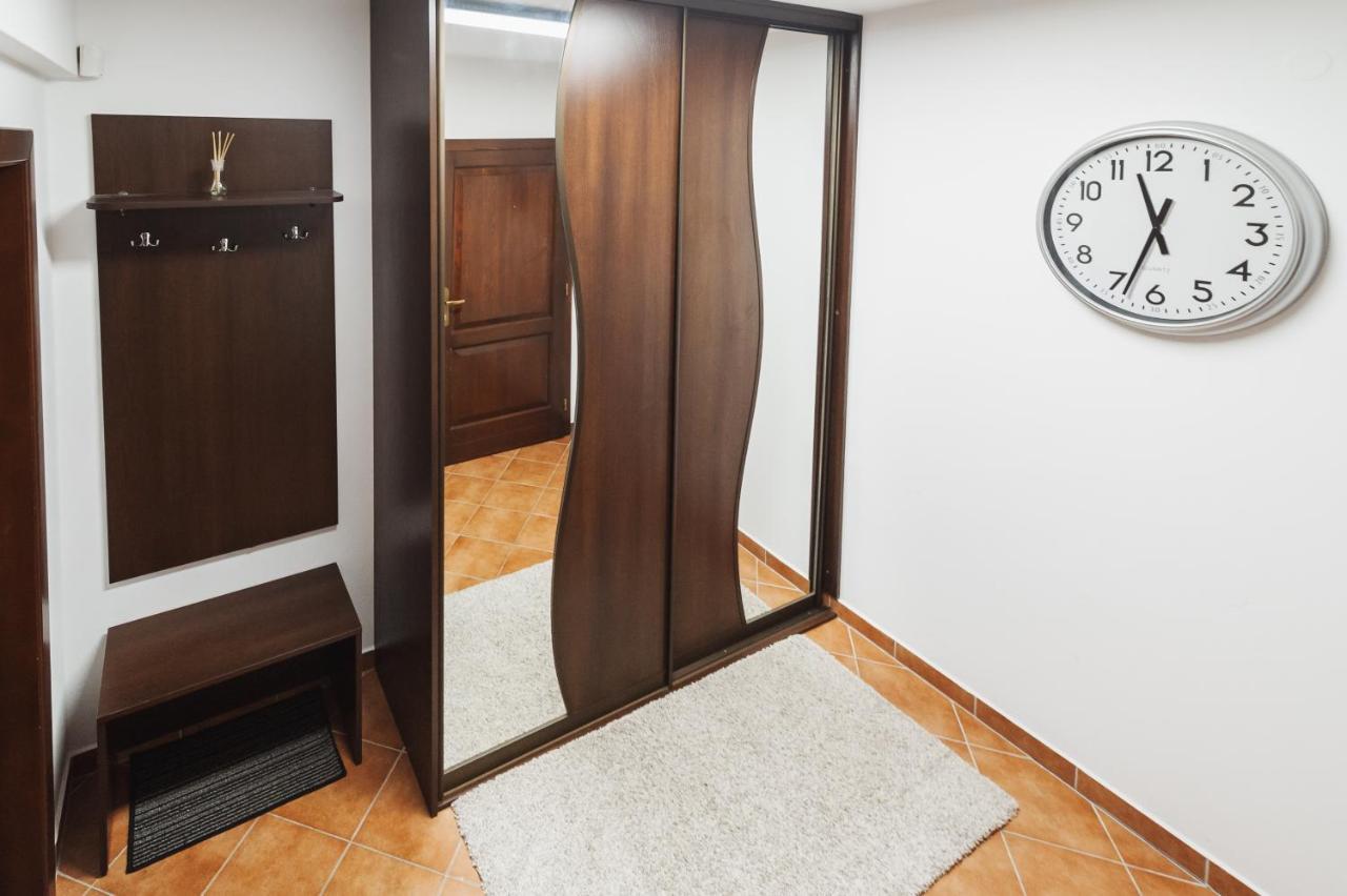Vila Viktoria - Apartman Viktoria 2 Ruzomberok Exteriör bild